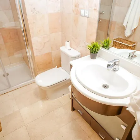 Florida Spacious Luxury Renovated 2025 Lloret de Mar